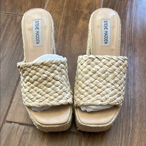 Steve Madden Women's Tan Woven Slide Sandals